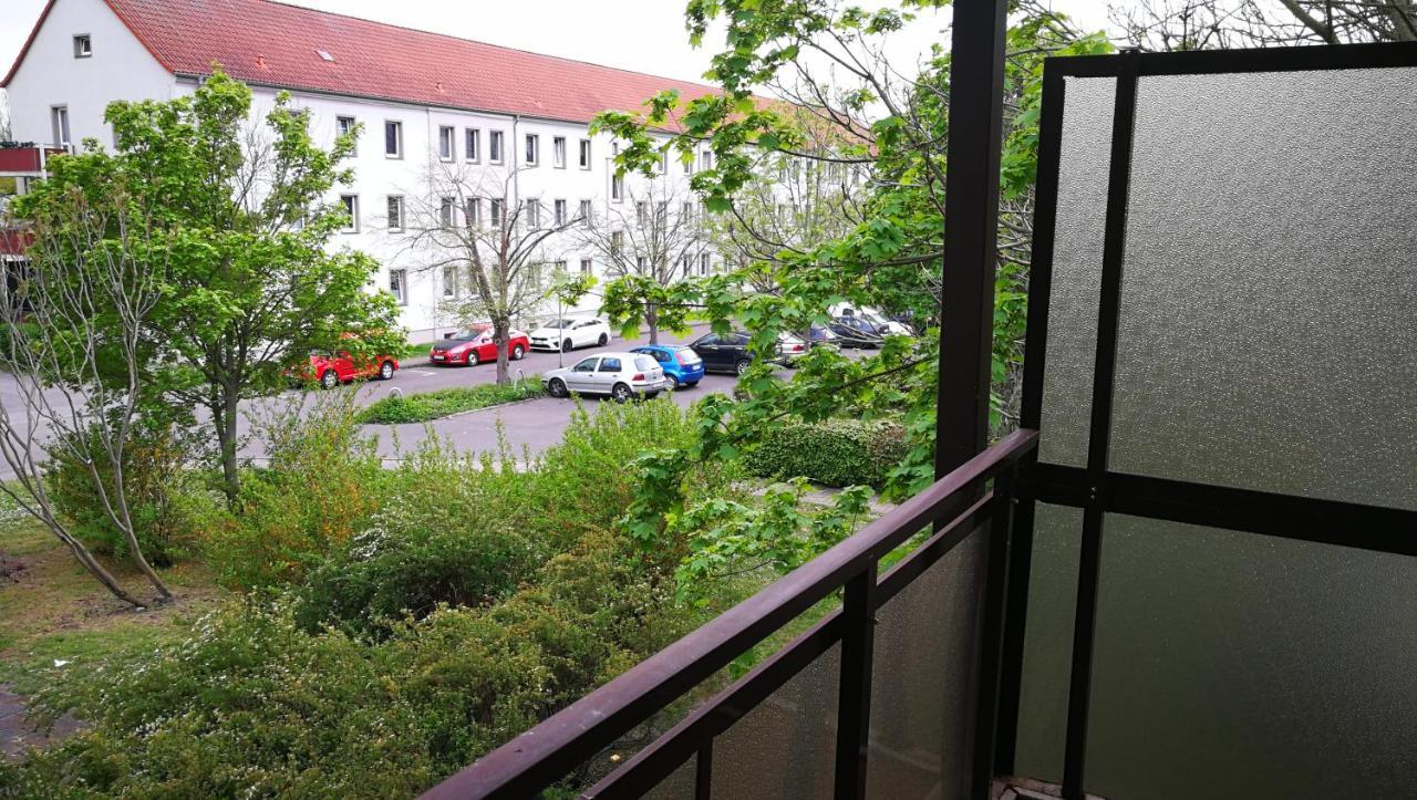 Apartment Am Suedpark Merseburg Exterior photo